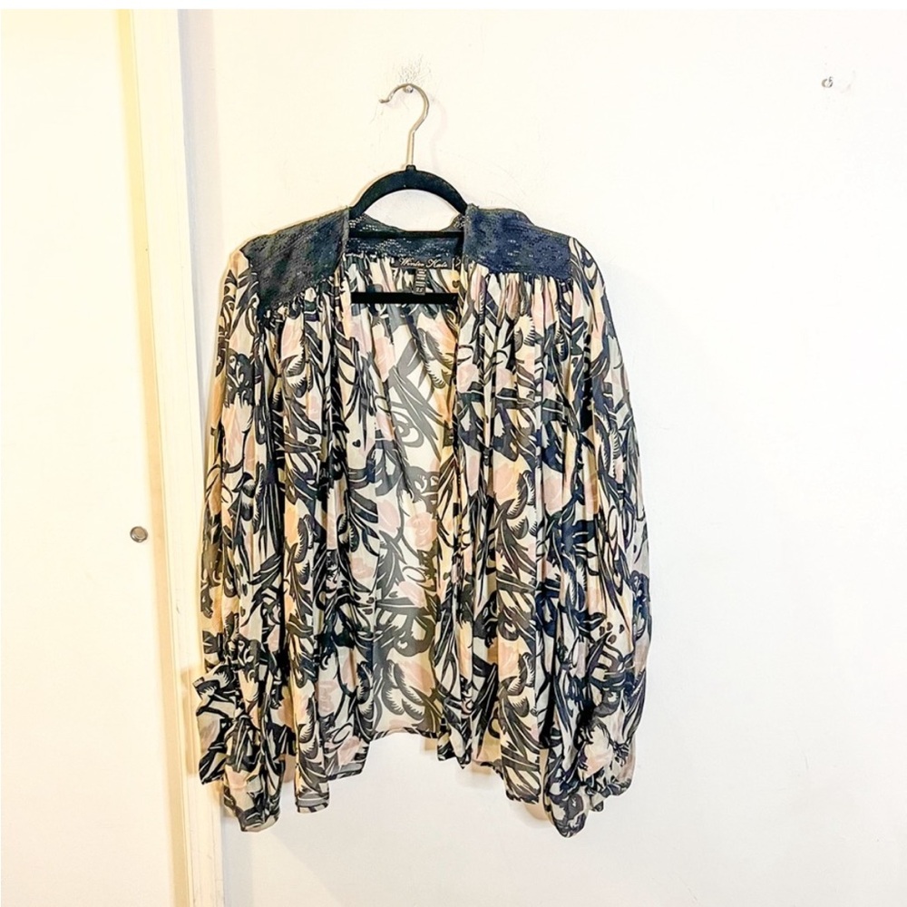 Winter Kate oversized sheer kimono, black & pink print, size XS
